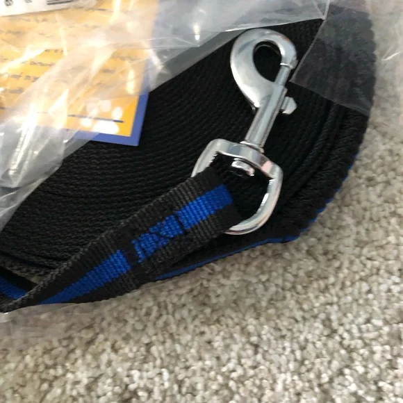 New Mi Metty Black Dog Leash - Picture 5 of 9